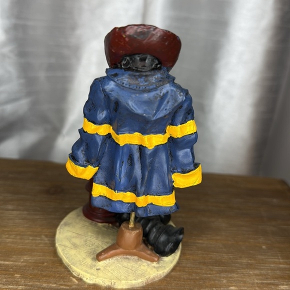 Fallen Angel Hero Fireman Jacket Hat Boots 5.5” Figurine - Picture 3 of 6